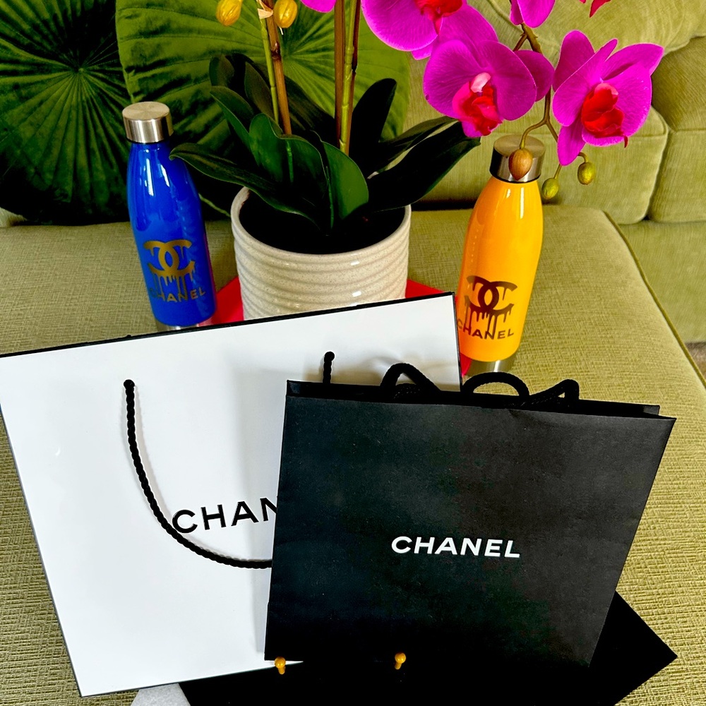 CHANEL (NEW) AUTHENTIC GIFT BAGS, SET of 2